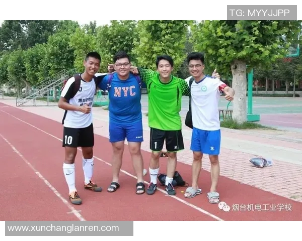 南阳市八中足球比赛精彩直播回顾与精彩瞬间分享 南阳市八中足球比赛精彩直播回顾与精彩瞬间分享