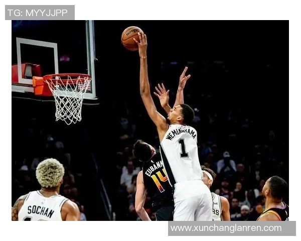 马刺与太阳激战11月15日NBA赛场精彩对决引人瞩目