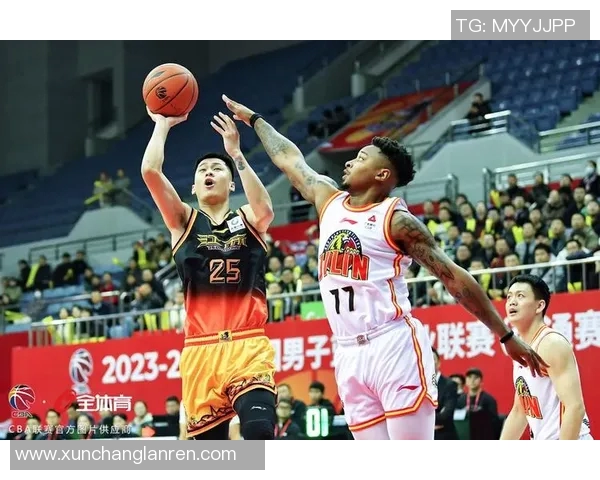 江苏肯帝亚迎战上海篮球队争夺季后赛资格的关键对决